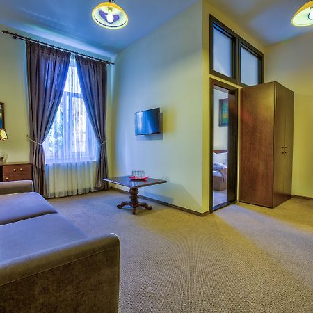 Residence Ambient Braşov Extérieur photo